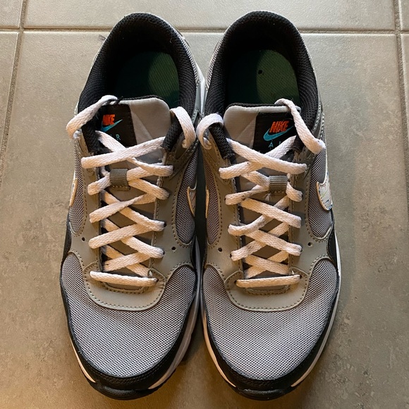 Nike Air Max 90 - Picture 3 of 5